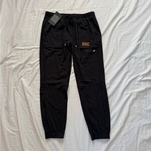 NWT Fabletics “The One Jogger” USC Trojans joggers Men’s L